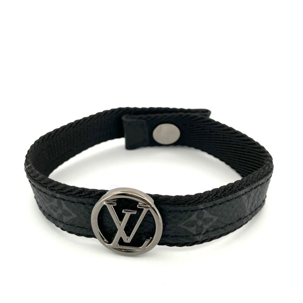 Louis Vuitton Monogram Eclipse Lv Circle Bracelet… - image 1